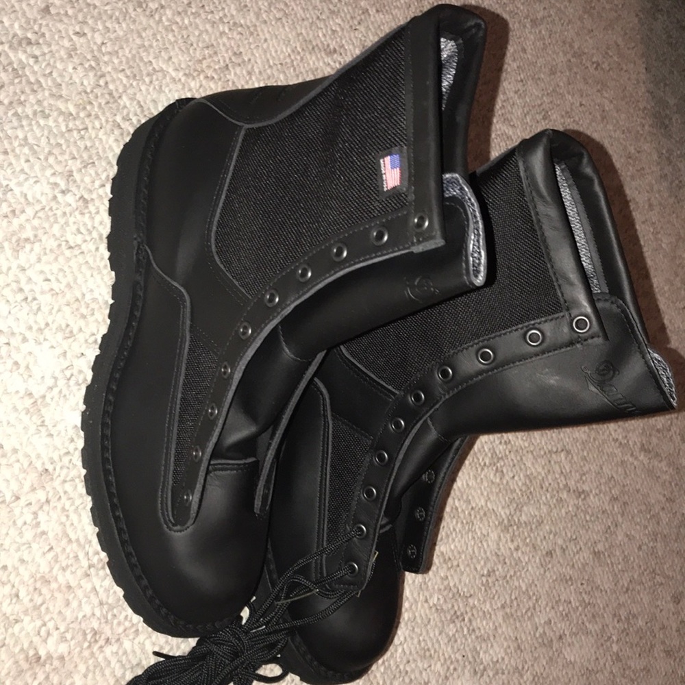 Danner Acadia 8” boots